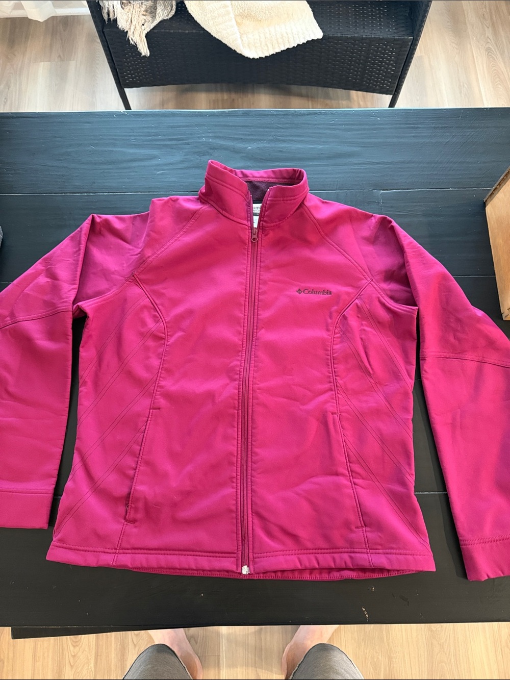 Women’s fleece lined Columbia Raspberry Pink Softshell Jacket